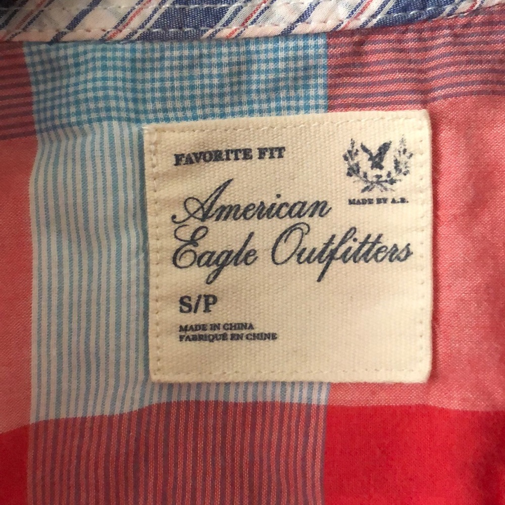 Mid sleeve button down - Picture 2 of 3